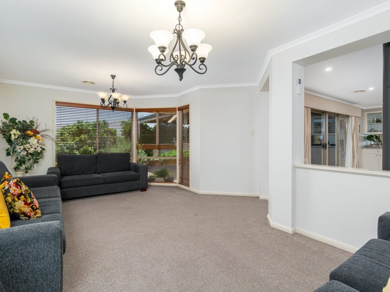 12 Yanko Crescent, Bourkelands NSW 2650