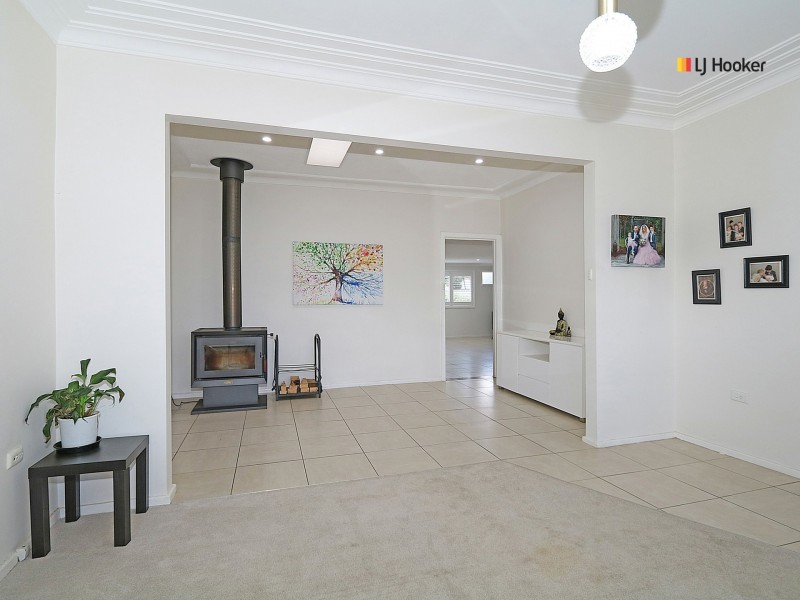3 Ceduna Street, Mount Austin NSW 2650