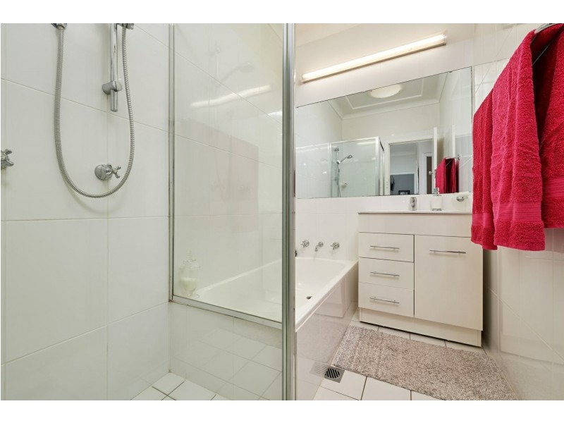 3 Ceduna Street, Mount Austin NSW 2650