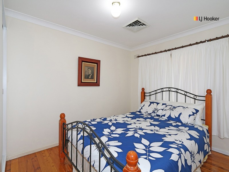 9 Anne Street, Tolland NSW 2650