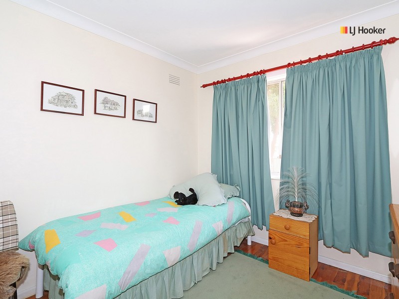 9 Anne Street, Tolland NSW 2650