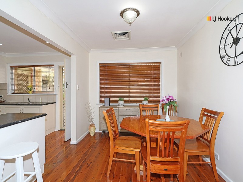 9 Anne Street, Tolland NSW 2650