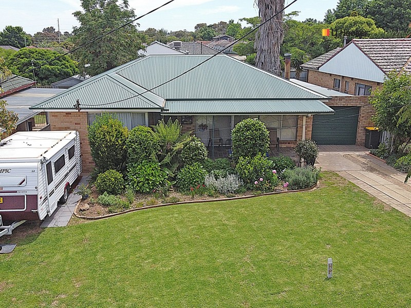 9 Anne Street, Tolland NSW 2650