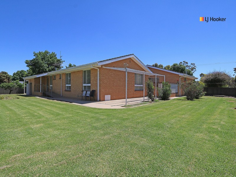 42 Best Street, Uranquinty NSW 2652