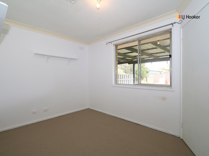 242 Fernleigh Road, Ashmont NSW 2650
