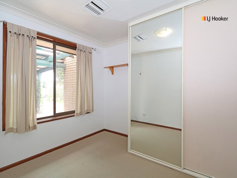 242 Fernleigh Road, Ashmont NSW 2650