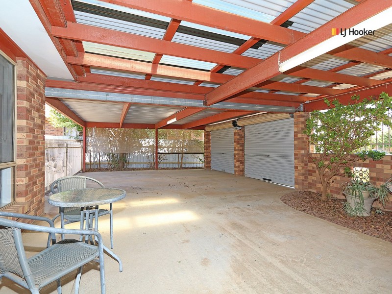 101 Undurra Drive, Glenfield Park NSW 2650