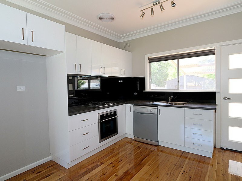 9 Paull Street, Kooringal NSW 2650