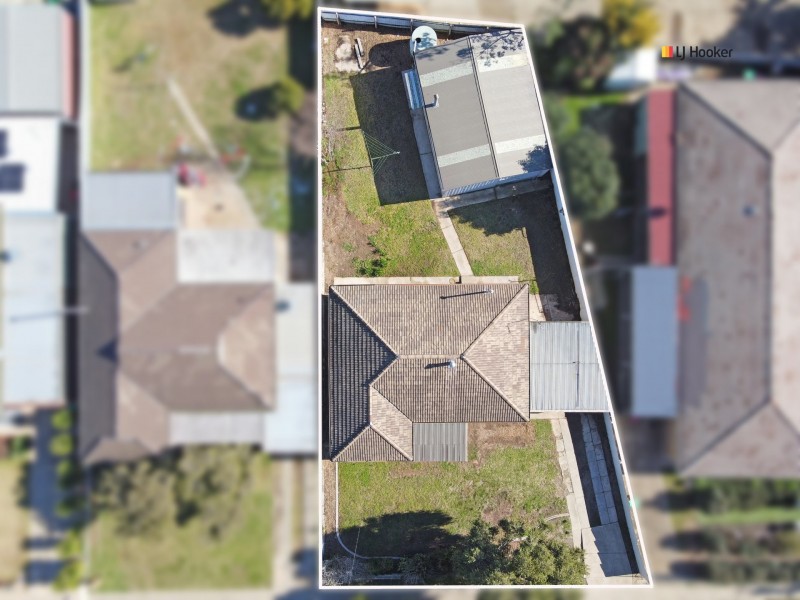 212 Bourke Street, Tolland NSW 2650