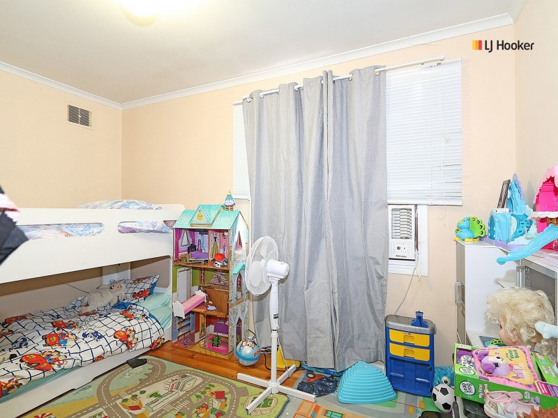 3 Baird Avenue, Kooringal NSW 2650