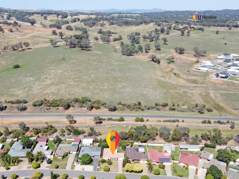 35 Kirrang Avenue, Glenfield Park NSW 2650