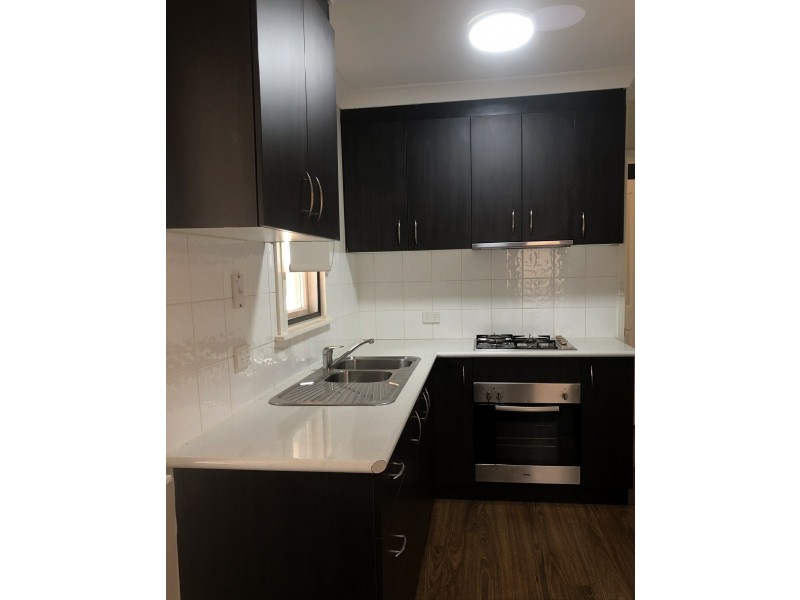 32 McKell Avenue, Mount Austin NSW 2650