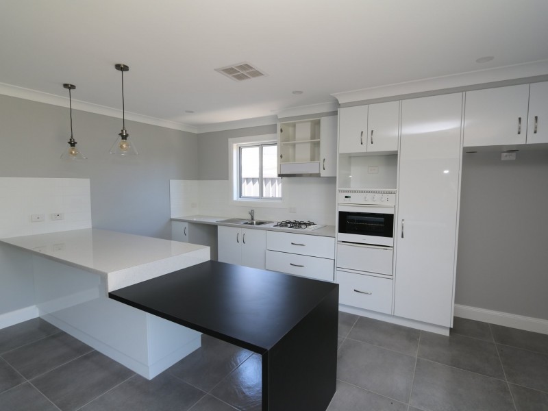 120 Docker Street, Wagga Wagga NSW 2650
