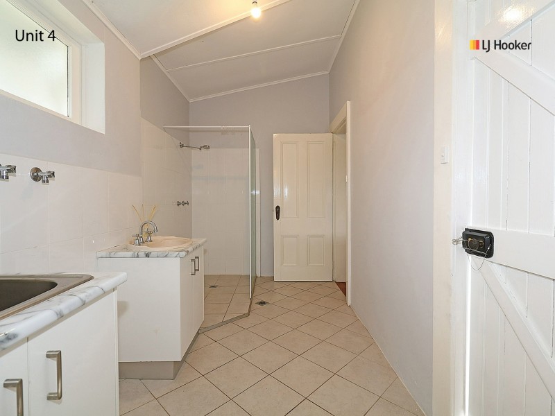 22 Waranga Avenue, Mount Austin NSW 2650