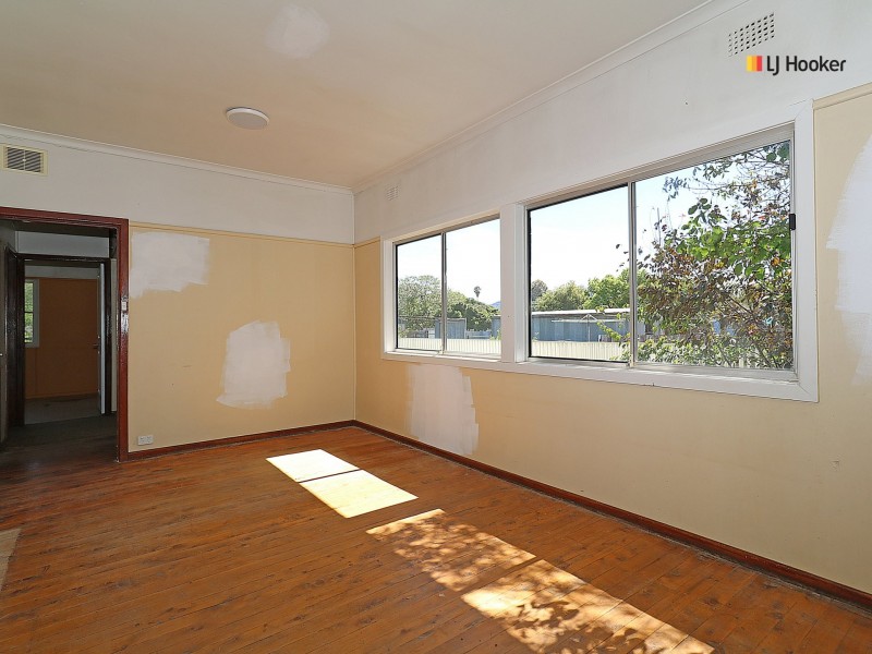 19 Norman Street, The Rock NSW 2655