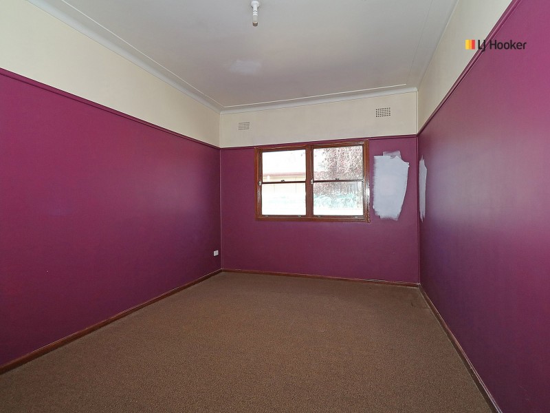 19 Norman Street, The Rock NSW 2655