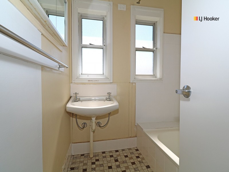 19 Norman Street, The Rock NSW 2655