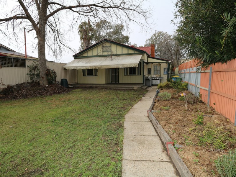 133 Docker Street, Wagga Wagga NSW 2650