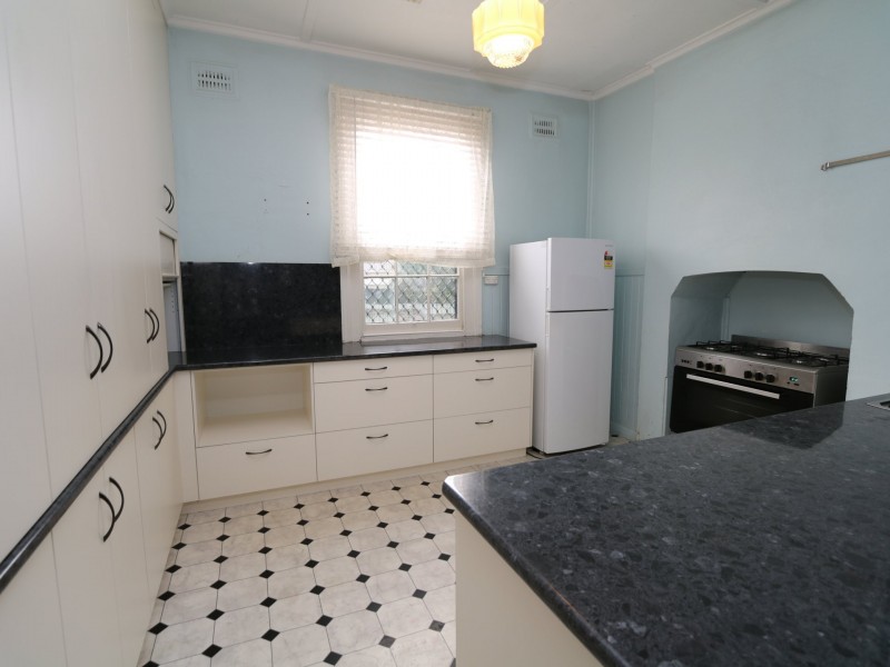133 Docker Street, Wagga Wagga NSW 2650