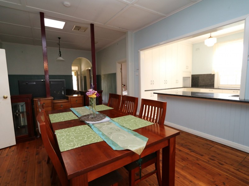 133 Docker Street, Wagga Wagga NSW 2650