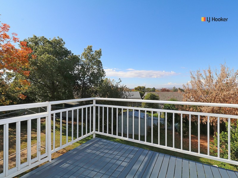 31 Wilks Avenue, Kooringal NSW 2650