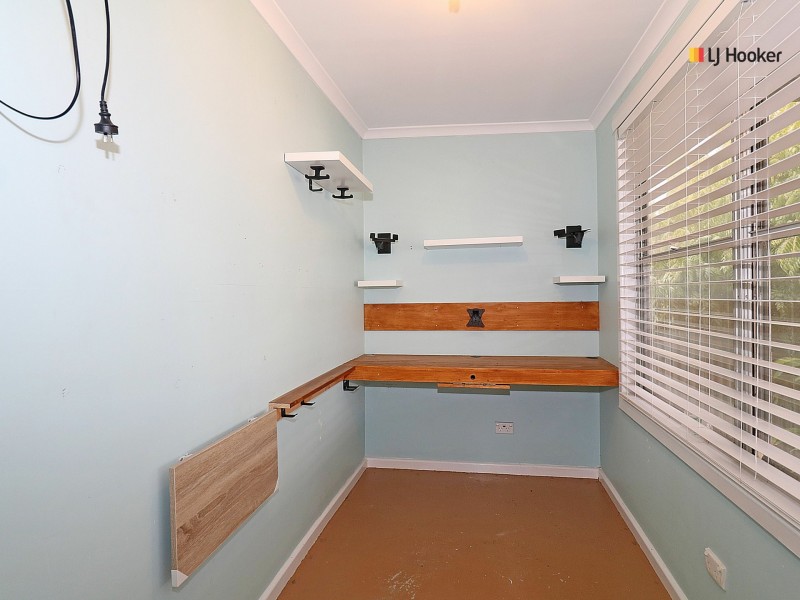 126 Fernleigh Road, Mount Austin NSW 2650