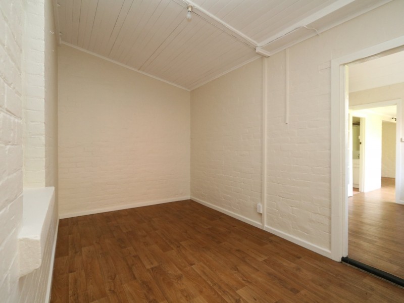 76 Kincaid Street, Wagga Wagga NSW 2650