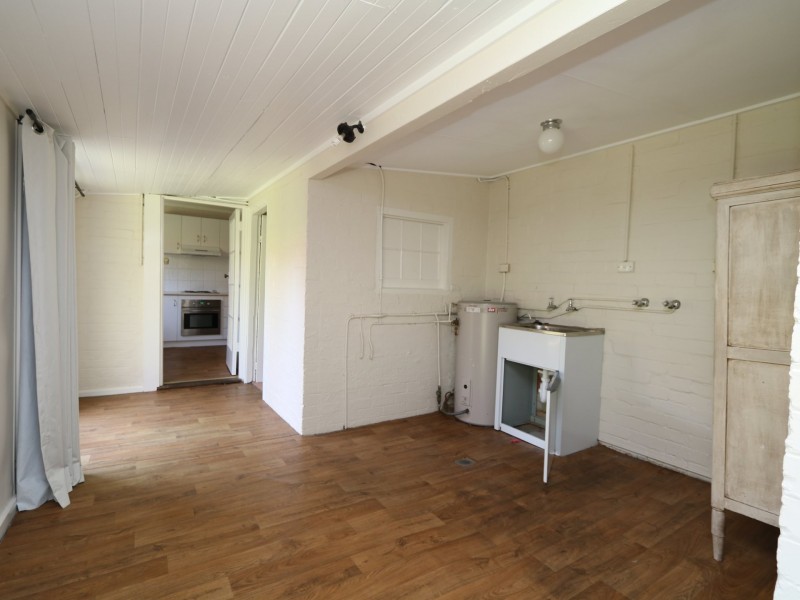 76 Kincaid Street, Wagga Wagga NSW 2650