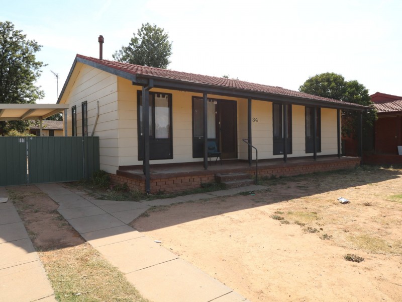 34 Bruce Street, Tolland NSW 2650