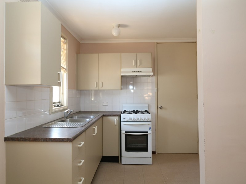 34 Bruce Street, Tolland NSW 2650