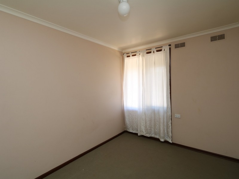 34 Bruce Street, Tolland NSW 2650