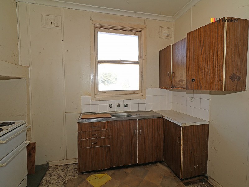 10 Green Street, Lockhart NSW 2656