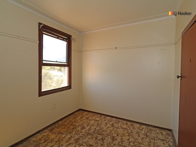 10 Green Street, Lockhart NSW 2656