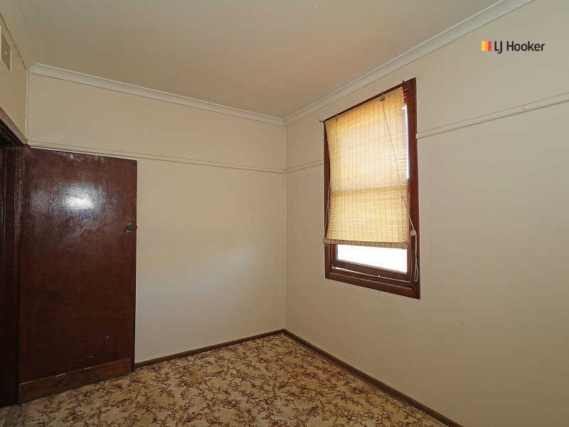 10 Green Street, Lockhart NSW 2656