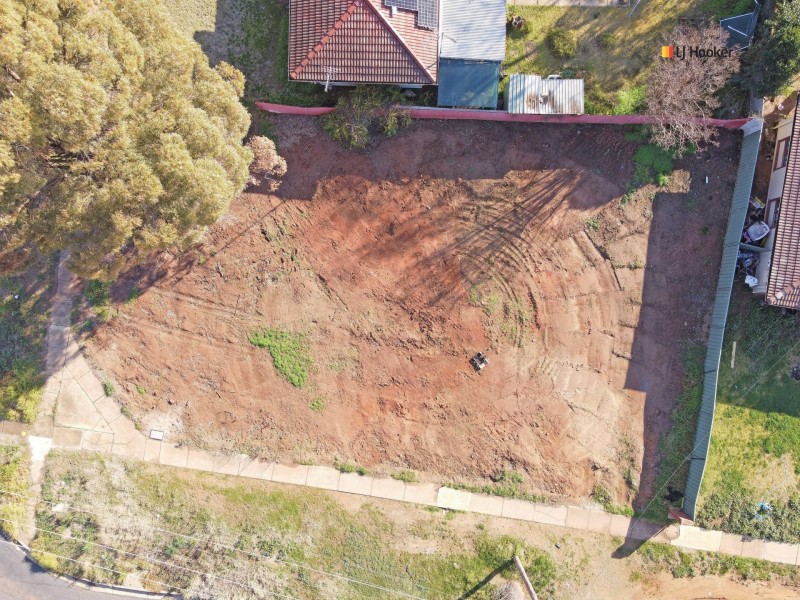 38 Tobruk Street, Ashmont NSW 2650