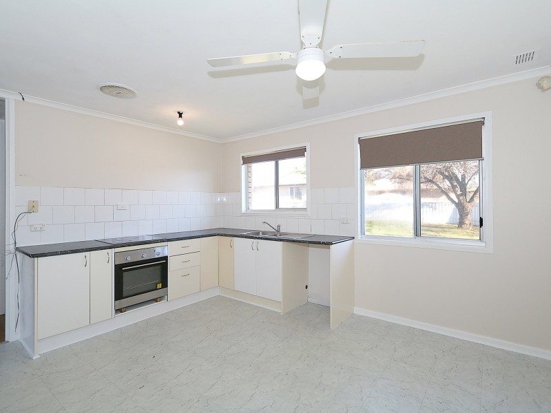 151 Raye Street, Tolland NSW 2650