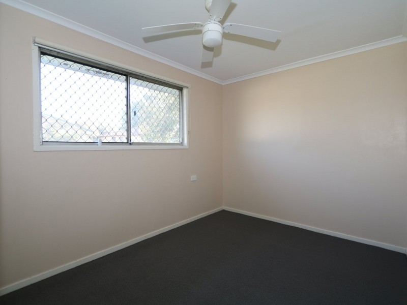 137 Raye Street, Tolland NSW 2650