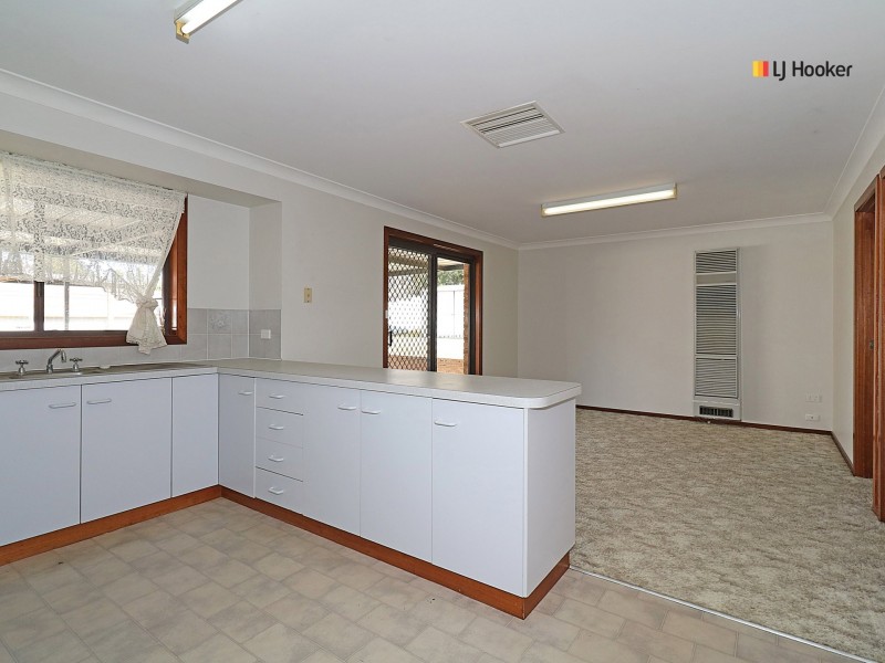 26 Wiradjuri Crescent, Wagga Wagga NSW 2650