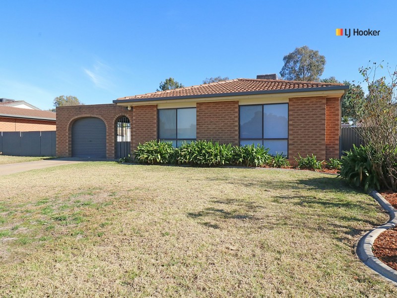 26 Wiradjuri Crescent, Wagga Wagga NSW 2650