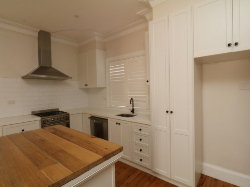 294 Edward Street, Wagga Wagga NSW 2650