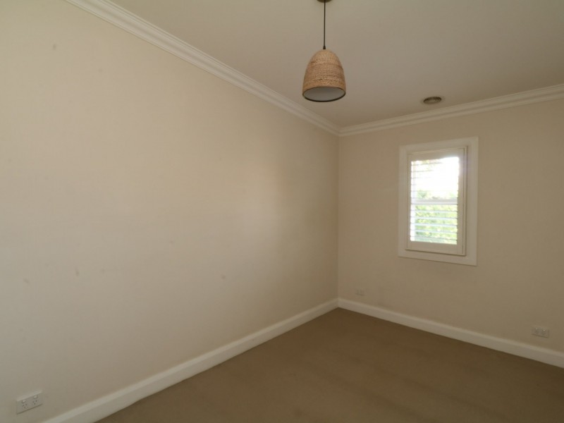 294 Edward Street, Wagga Wagga NSW 2650