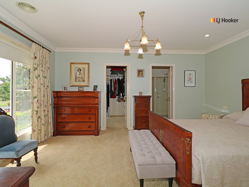 12 Patamba Street, Kooringal NSW 2650