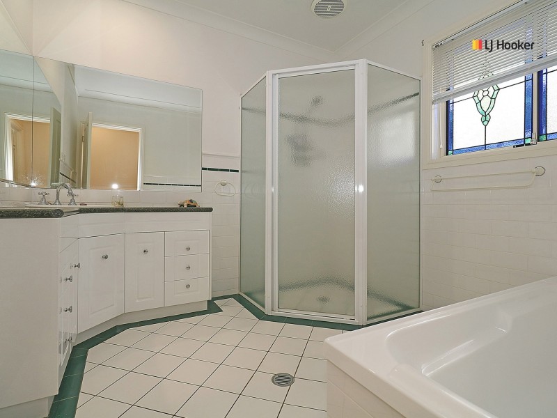 12 Patamba Street, Kooringal NSW 2650