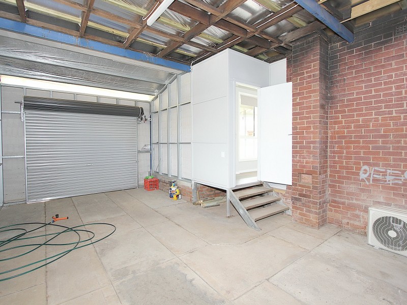 68 Ziegler Avenue, Kooringal NSW 2650