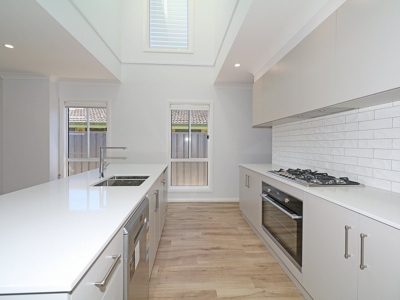 Unit 2/96 Trail Street, Wagga Wagga NSW 2650