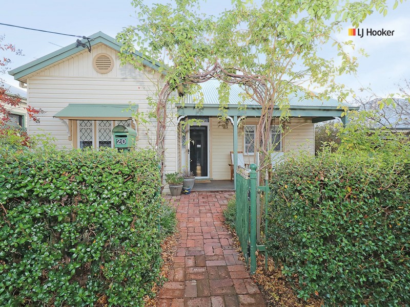 20 Kildare Street, Turvey Park NSW 2650