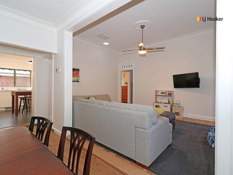 20 Kildare Street, Turvey Park NSW 2650