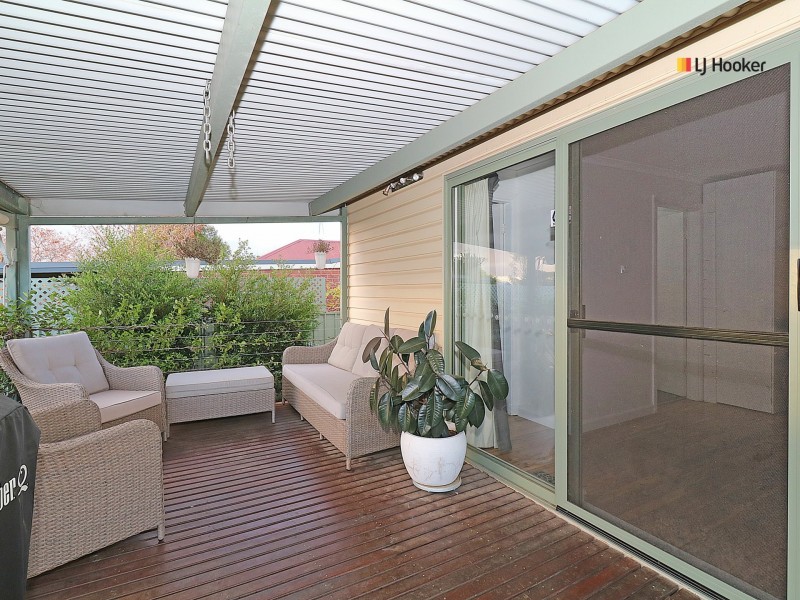 20 Kildare Street, Turvey Park NSW 2650