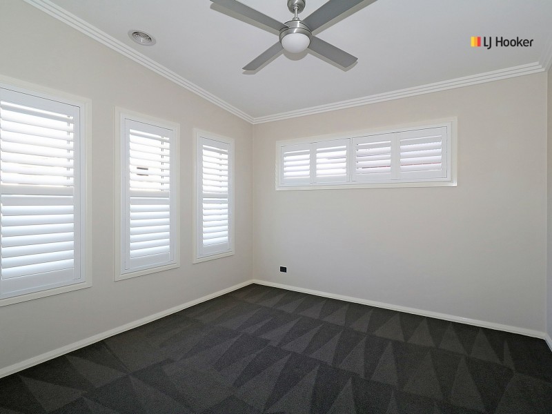 4A Park Place, Lloyd NSW 2650