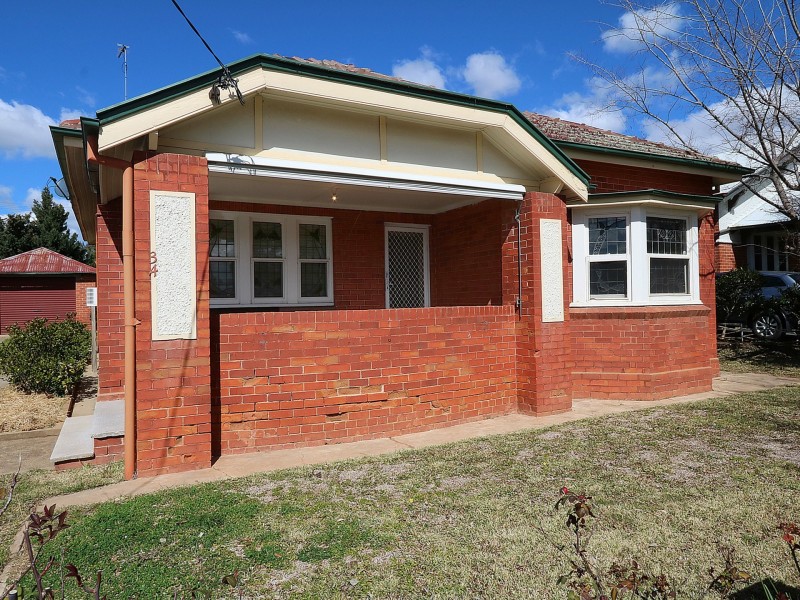 34 Brookong Avenue, Wagga Wagga NSW 2650